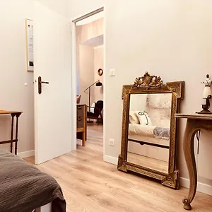  Appartement Le Tailleur, Centre Historique, Fibre, Climatisation, Ess, Rez-de-chaussee, Bedinshop